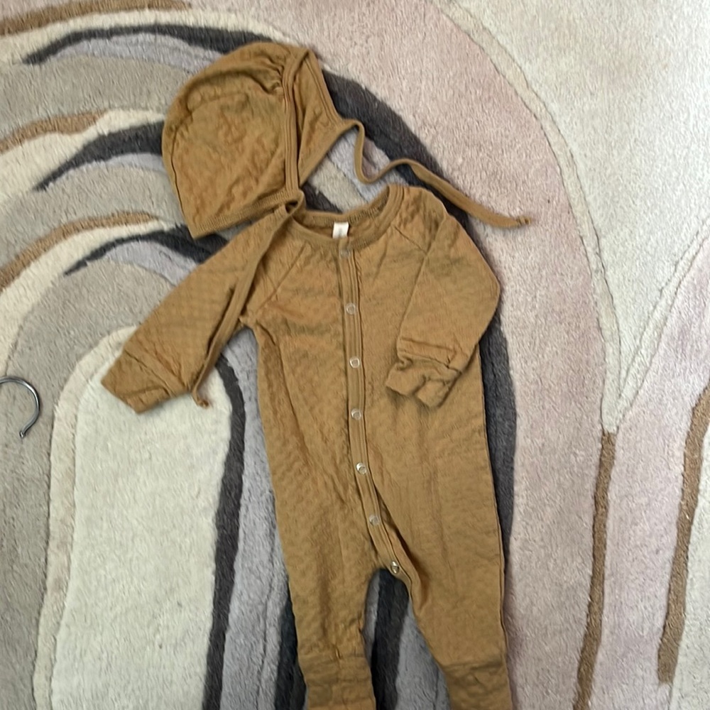 Quincy Mae Pointelle Baby Bonnet and romper